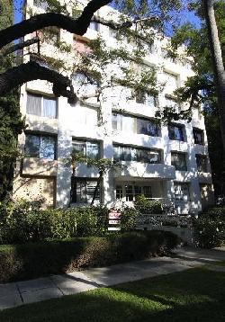 Beverly Hills Town House