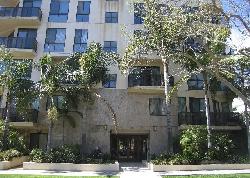 121 S Canon Dr