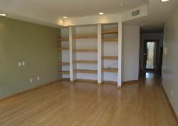 121 S Canon Dr