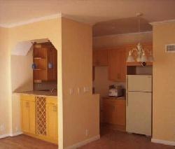 1260 N Kings