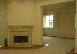132 S Maple Dr