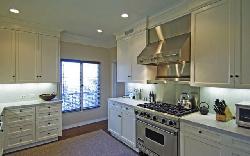 148 S Peck Dr