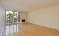 211 Spalding