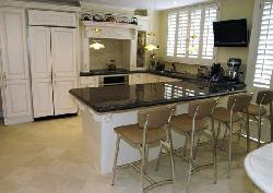 339 N Palm Dr