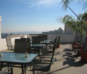 960 N Doheny
