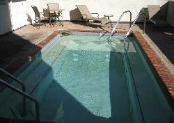 960 N Doheny