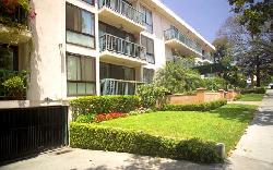 Crescent Plaza