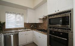 Goshen Ave Condos