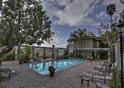 Sunset Plaza Terrace