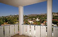 Los Feliz Towers