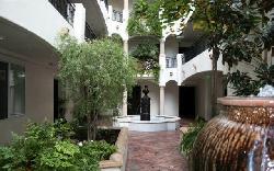 Studio Villas West