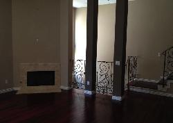 4328 Gentry