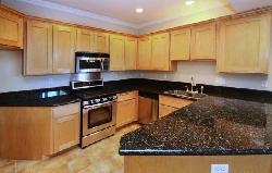 12603 Moorpark