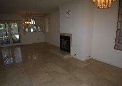Crescent Townhouse