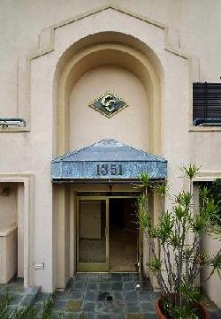 1351 N Curson