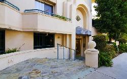 1351 N Curson