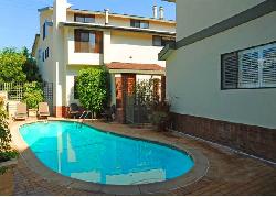 Spalding Townhouse