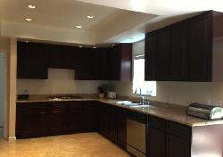 370 S Elm