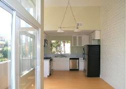 11627 Chenault