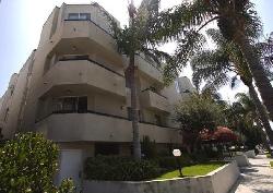 Corning Villas