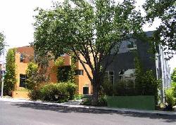 900 West Knoll