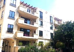 Courtyard on Camden, The