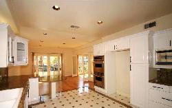 Holmby Hill Townhomes