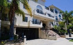 Holmby Hill Townhomes