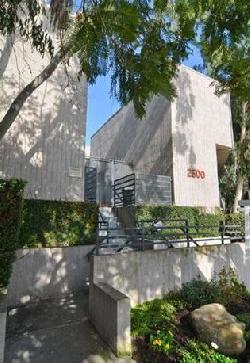 2500 Abbot Kinney