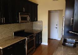 2263 Fox Hills