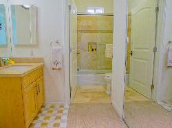 2263 Fox Hills