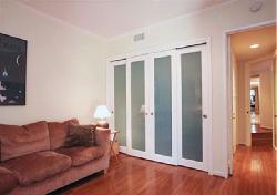 133 S Oakhurst