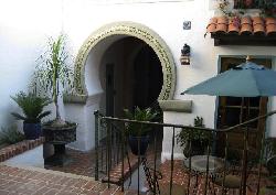 Patio Del Moro