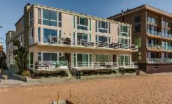 4403 Ocean Front Walk