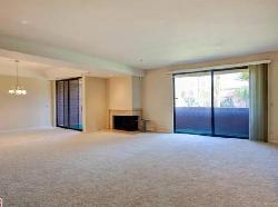 125 N Gale