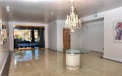 125 N Gale