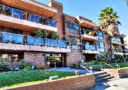 125 N Gale