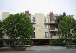 Beverlywood Plaza