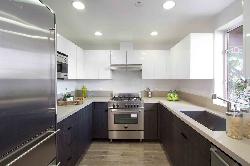 Stanview Court