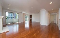 1551 Manning