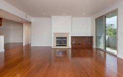 1551 Manning