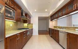 1551 Manning