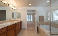 1551 Manning