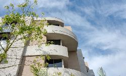 1551 Manning