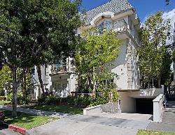 128 S Elm