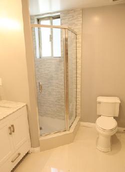 344 N Palm