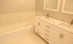 344 N Palm