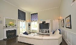 Grand Wilshire, The