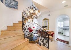 Crescent Townhomes