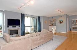 West Knoll Condominiums